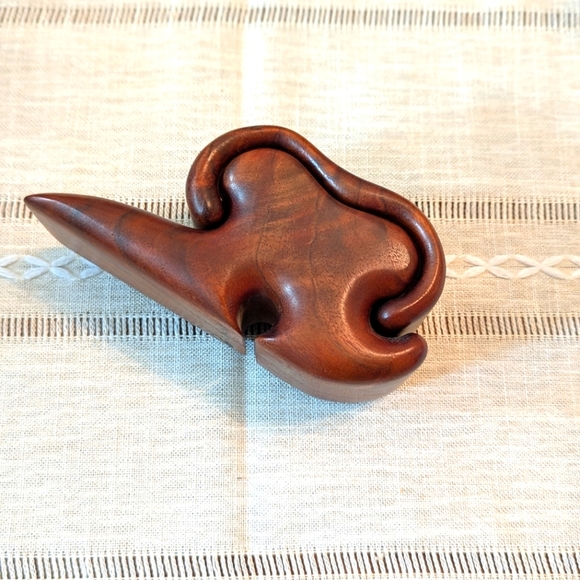 Vintage 1980's Handcrafted Black Walnut Puzzle Box - Signed - Picture 5 of 9